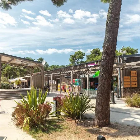 La Capitainerie Tatil parkı